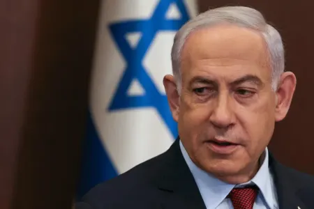 Netanyahu səfərini təxirə saldı: Həbs qorxusu