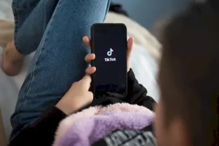 “TikTok” bağlanır: Heç kim daxil ola bilməyəcək