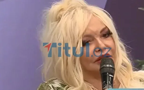 Azərbaycanlı məşhur müğənni plastik əməliyyatdan sonra - DƏYİŞİB BELƏ OLDU