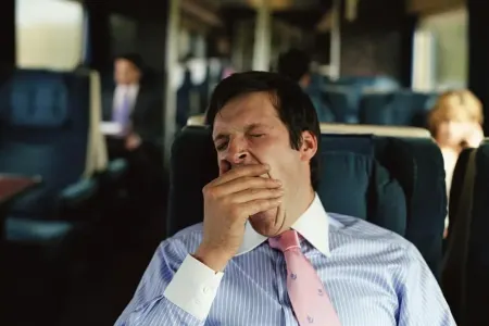 Niyə əsnəyirik? - Alimlərin 3 nəzəriyyəsi var!