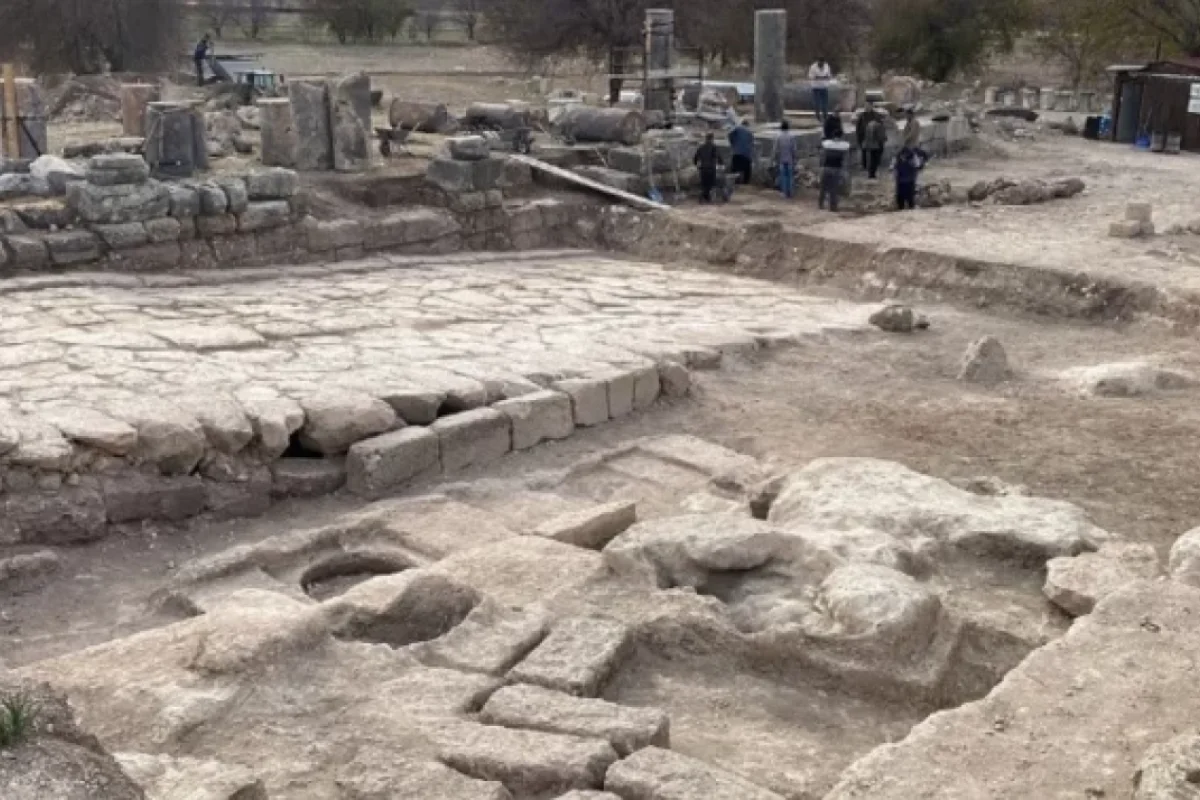 Türkiyədə antik dövrə aid məbəd aşkarlandı