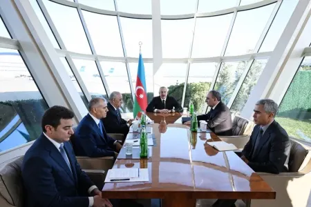 Prezident İlham Əliyev: Qəzanın səbəbləri bizə bəlli deyil, müxtəlif versiyalar var