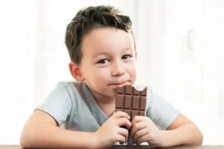 Uşaqlar gün ərzində nə qədər konfet yeyə bilərlər?