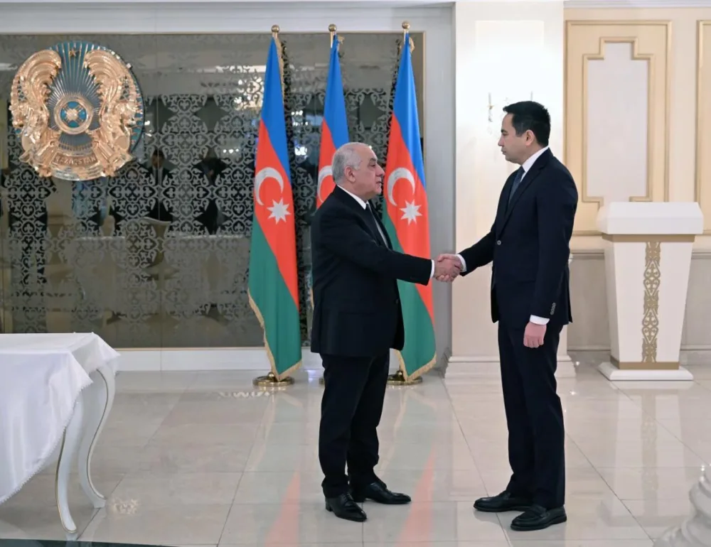Əli Əsədov Qazaxıstan səfirliyinə getdi - FOTO