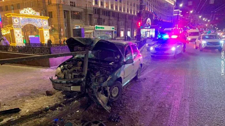 18 yaşlı sürücü dəhşətli qəzaya səbəb oldu - FOTO
