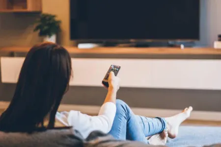 Televizor alanda nəyə diqqət etməliyik?