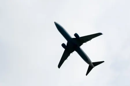 "Aeroflot" təyyarəsi Bakıda niyə təcili eniş edib? - Video/18+