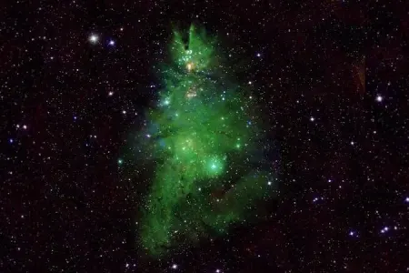 "Kosmik yeni il ağacı" - NASA-dan yeni görüntülər