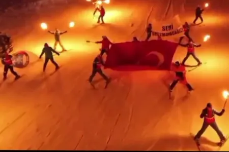 Mərhum idmançının şərəfinə şou
