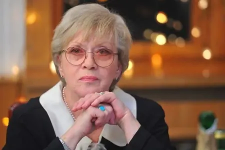 "İşdə məhəbbət macərası"nın "Lyudmila"sı