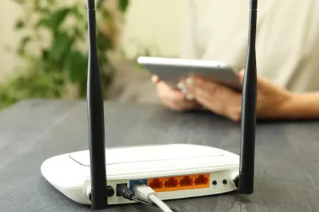 Wi-Fi siqnalını gücləndirməyin - SİRRİ