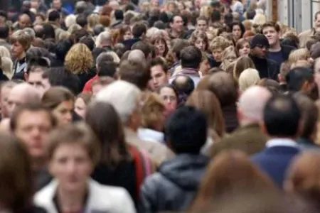 2024-cü ildə dünya əhalisi nə qədər artıb?