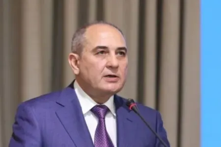Prezidentin təltif etdiyi Tahir Budaqov kimdir? - DOSYE
