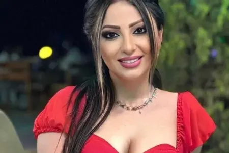 Müğənninin dolğudan sonra burnu ÇÜRÜDÜ