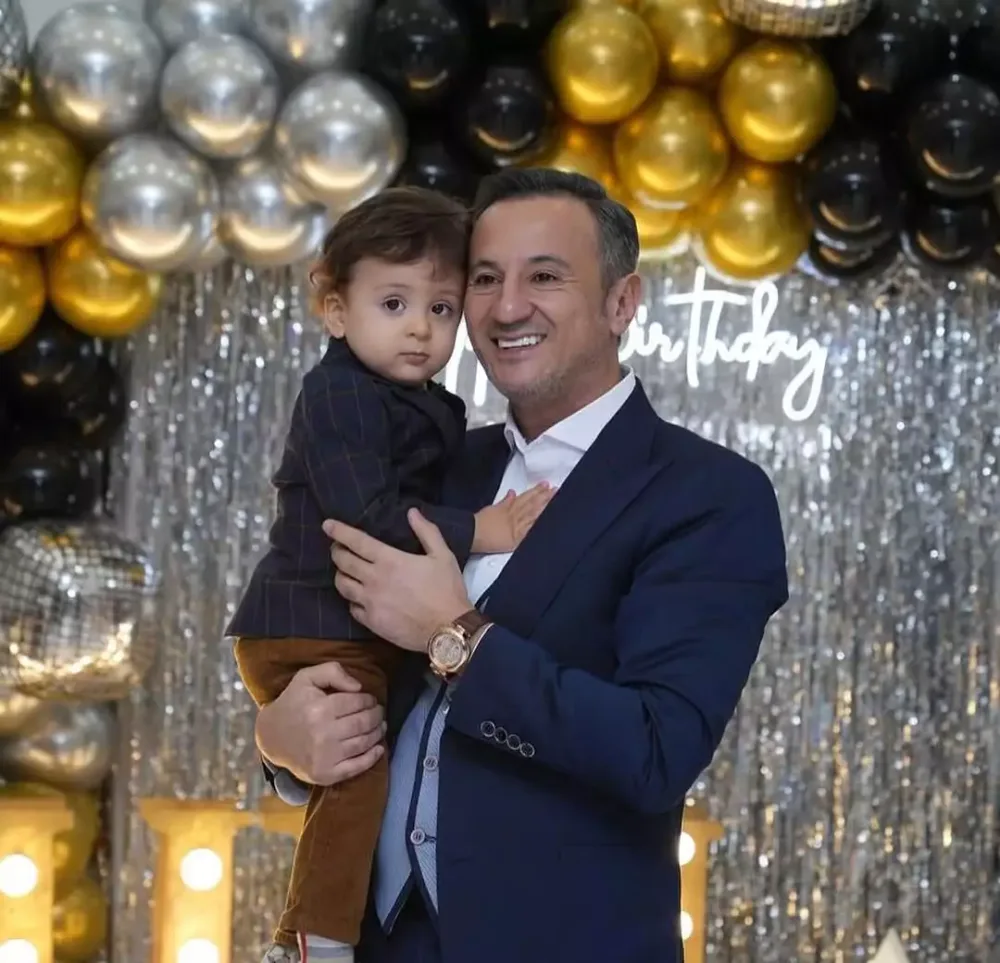 Anar Mədətov oğlunu paylaşdı