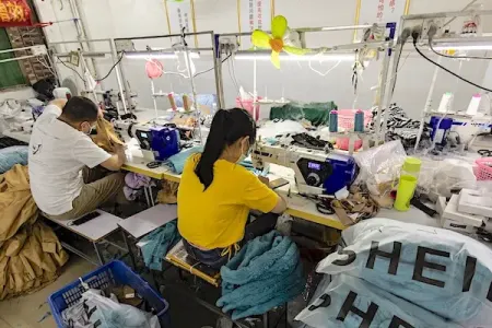Shein-in Çindəki fabrikləri: - Ucuz paltarların arxasındakı SİRR