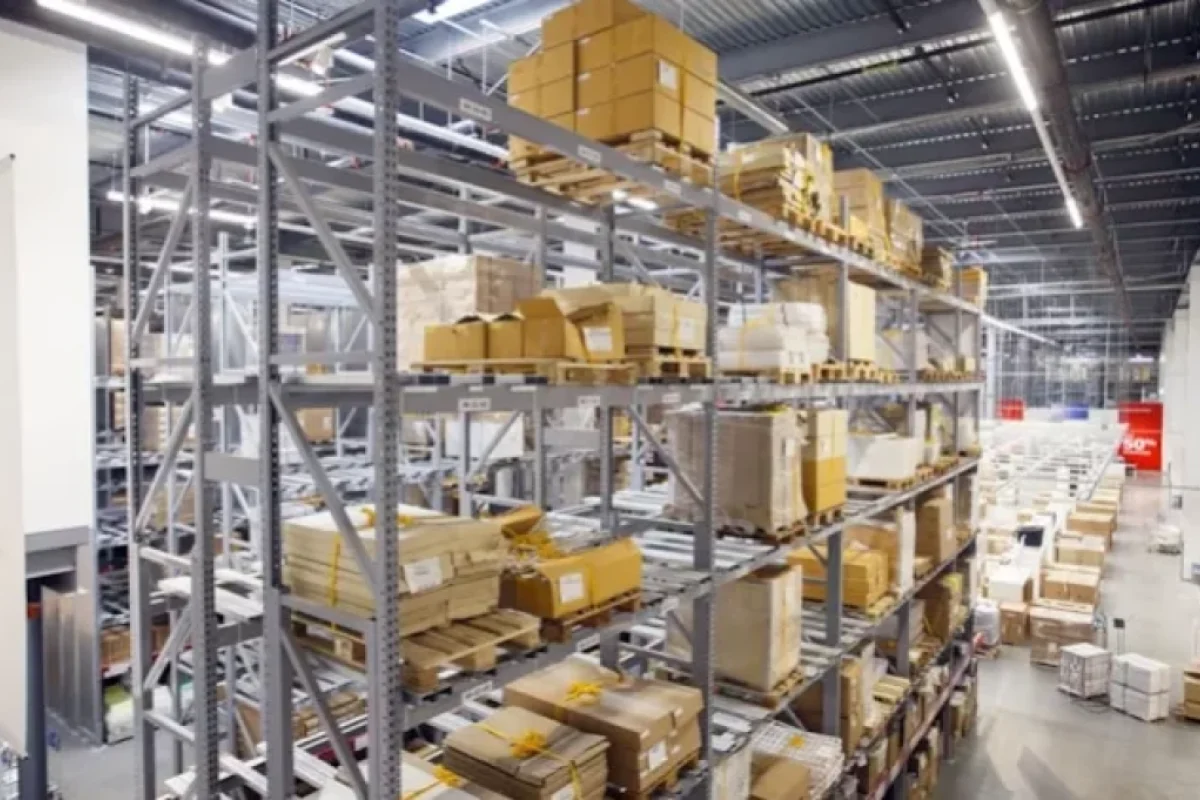 Böyük QALMAQAL – - Nəhəng şirkətin anbarında 240 mina tapıldı