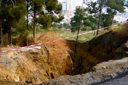 Bu ərazilərdə sürüşmə aktivləşdi – - Evlərə ciddi təhlükə var