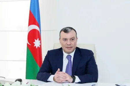 Nazir müdiri işdən çıxardı