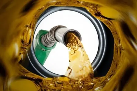 Benzin bahalaşacaq? - AÇIQLAMA