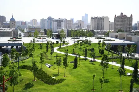 Bakıda 37 milyona park salınır