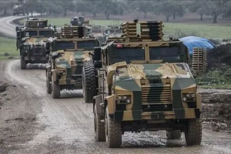 Türkiyə hazırlıq görür: Sərhədə ağır texnika göndərdi