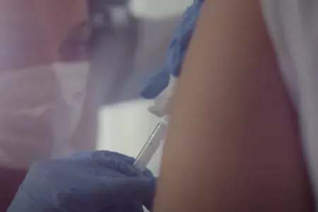 22 yaşlı azərbaycanlı meymunçiçəyi virusuna necə yoluxub?