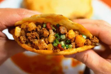 Bu şəxslərə şaurma yemək olmaz