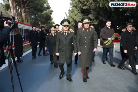 Kəmaləddin Heydərov Şəhidlər xiyabanını ziyarət etdi - FOTOLAR