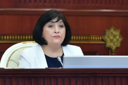 Sahibə Qafarova İtaliyaya getdi