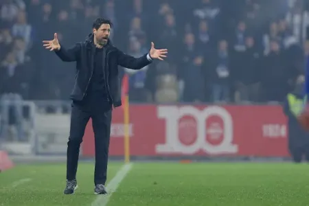 "Porto" baş məşqçisi ilə yollarını ayırdı - Təzminat verdi