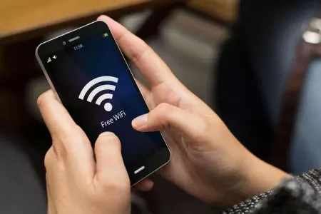 Bakıda bu avtobuslarda pulsuz Wi-Fi var