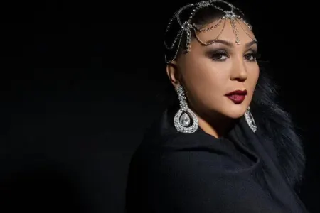 Xalq artistinin adına "kruq" var - VİDEO