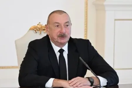 Prezident ABŞ-nin Xristian Liderlər Konqresinin rəhbərilə görüşdü
