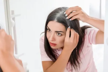 Gənclərdə saçların vaxtından əvvəl ağarmasının səbəbləri nələrdir? - ABŞ-li həkimdən açıqlama