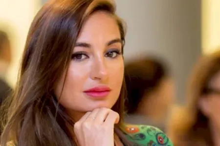 Arzu Əliyevanın doğum günüdür