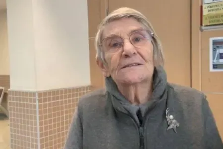 Canan Karatay məhkəmə qarşısında - 20 milyon...