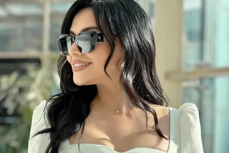 Azərbaycanlı aparıcı yarım milyonluq evini nümayiş etdirdi - VİDEO