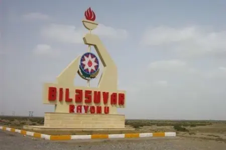 Azərbaycanda boşanmaq istəyən kişi həbs edildi