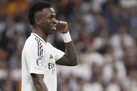"Real Madrid"də qalmaq istəyir
