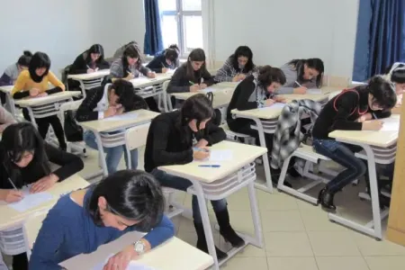Bu şagirdlər üçün eksternat imtahanları keçirildi