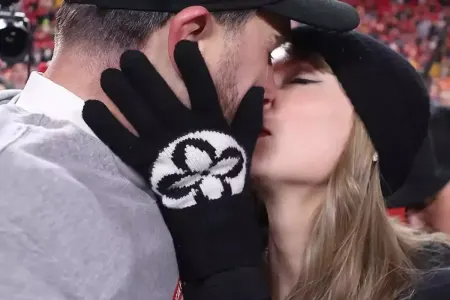 Qalibiyyət öpüşü!