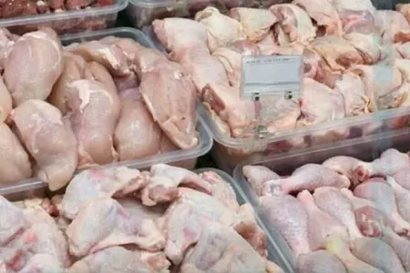 Marketlərdə satılan toyuqlara öldürücü dərman qatılır - ŞOK AÇIQLAMA