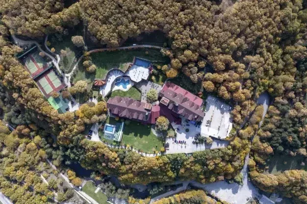78 nəfərin ölümünə səbəb olan otel sahibi ilə bağlı daha bir - SKANDAL