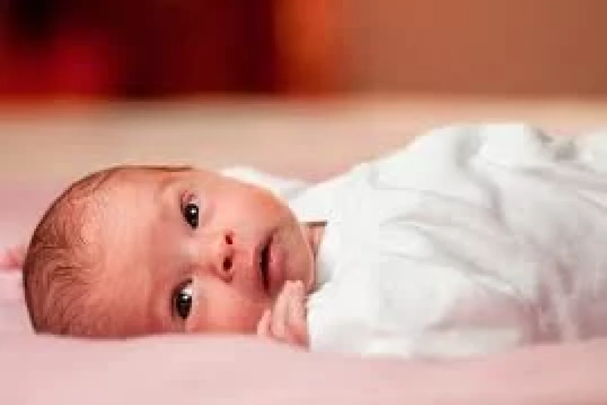 Yeni doğulan körpənin həkim sayəsində ölümdən dönməsi - – ANBAAN VİDEO