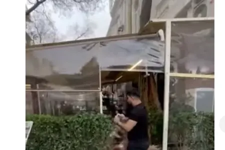 “Fəvvarələr” meydanındakı qanunsuz tikilinin sökülməsi - VİDEO