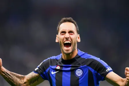 Hakan Çalhanoğlu kənarda qalacaq - SƏBƏB