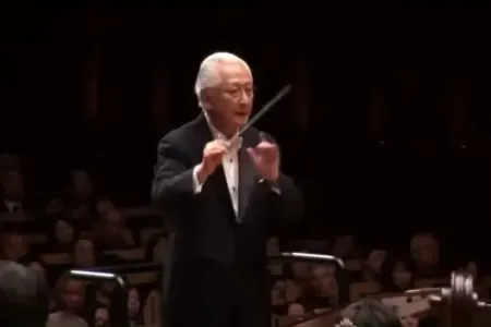 Əfsanəvi musiqiçi dünyasını dəyişdi