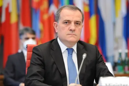 Ceyhun Bayramov Türkiyəyə işgüzar səfərə yola düşdü