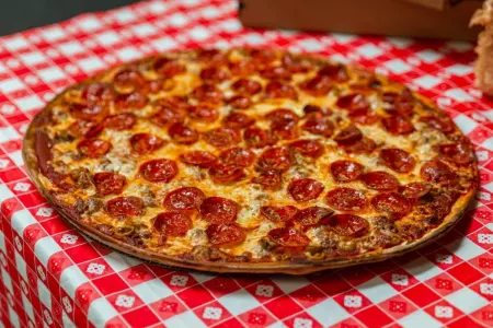 Ən tez və rahat hazırlanan pizza - VİDEO